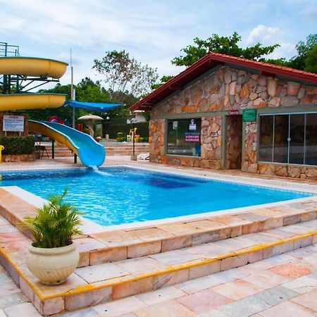 Apartamento Imperio Romano - 2 Quartos, 24Hs Piscina カルダス・ノバス エクステリア 写真