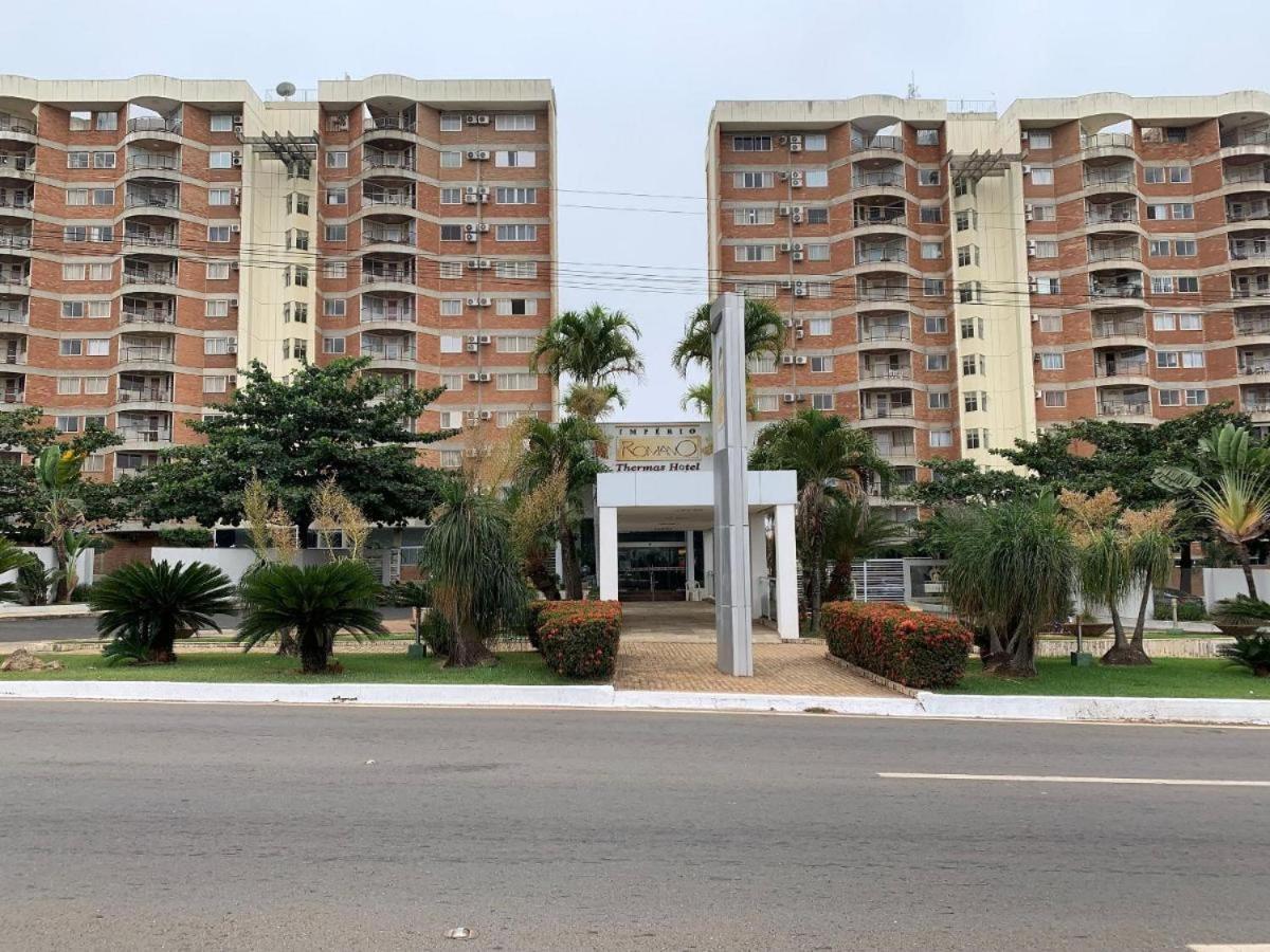 Apartamento Imperio Romano - 2 Quartos, 24Hs Piscina カルダス・ノバス エクステリア 写真