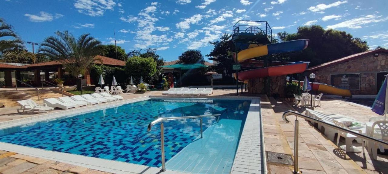 Apartamento Imperio Romano - 2 Quartos, 24Hs Piscina カルダス・ノバス エクステリア 写真