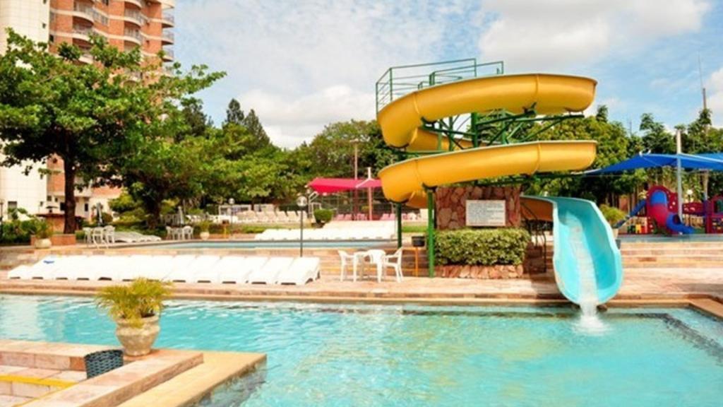 Apartamento Imperio Romano - 2 Quartos, 24Hs Piscina カルダス・ノバス エクステリア 写真